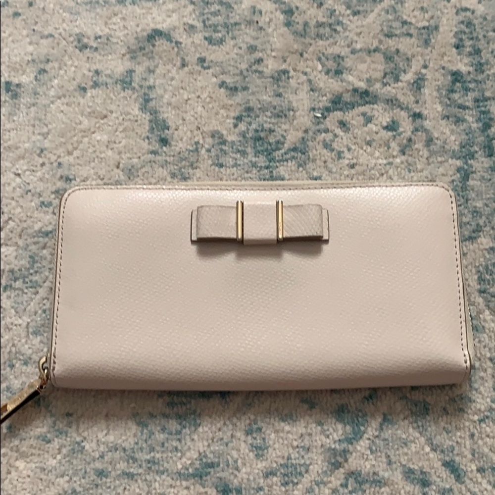 Coach off-white saffiano leather zip around wallet